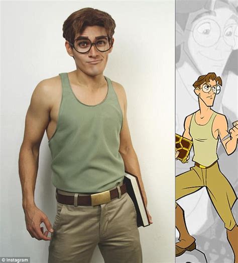 Cosplayer Dressed Up As Sexy Disney Characters For A Week Daily Mail Online