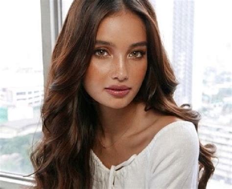 Kelsey Merritt Born October 1 1996 Is A Filipino Model From The Philippines She Started Her