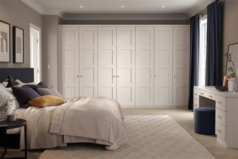Shaker Style Fitted Wardrobes Neville Johnson