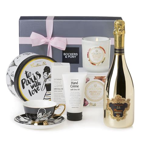 ‍ beautiful gift for a new mummy and her bubba; Golden Prosecco Gift Hamper | Gifts for Her | Christmas ...