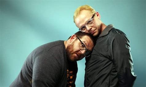 Distanciation Sociale Covid 19 Simon Pegg And Nick Frost