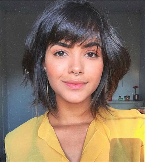 While short haircuts are quite trendy, don't you want to try the bangs hair styles? 55 Best Short Layered Bob With Bangs & short-haircut.com
