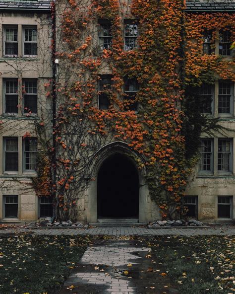 Spooky Vibes On The U Of T Campus Happy Halloween Toronto
