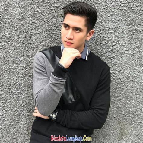 27 Artis Indonesia Terganteng Dan Tertampan Idaman Semua Wanita