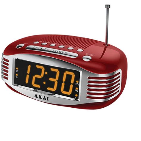 Akai Retro Style Amfm Dual Alarm Clock Radio Ce1500r The Home Depot