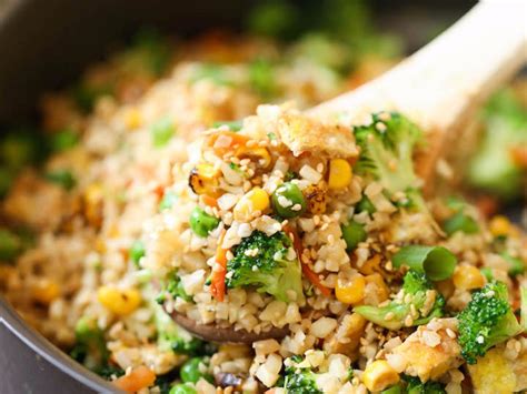 I came across tattooed chef's organic riced cauliflower stir fry in the frozen isle at costco. Healthy Recipes: 10 Minute Healthy Cauliflower Rice Recipe