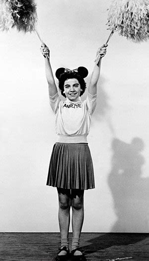 Annette Funicello Original Mouseketeer Dead At 70 Omg Yahoo Omg