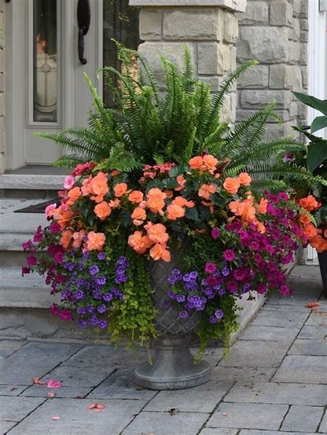 30 Unusual Flower Garden Ideas For Your Home In 2020 Garden Pots