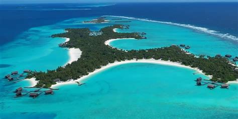 Hulhumale Island Man Made Island In North Mal Atoll Amazingworld