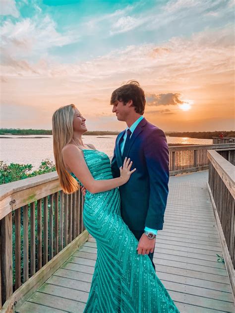 Pin By Emily Drewry On Prom Prom Couple Photos Couples