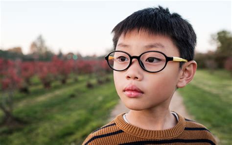Protect Your Childs Eyesight By Encouraging Them To Play Outside Dr
