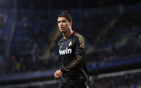 Cristiano Ronaldo Football Star Hd Wallpaper Background Image 2560x1600