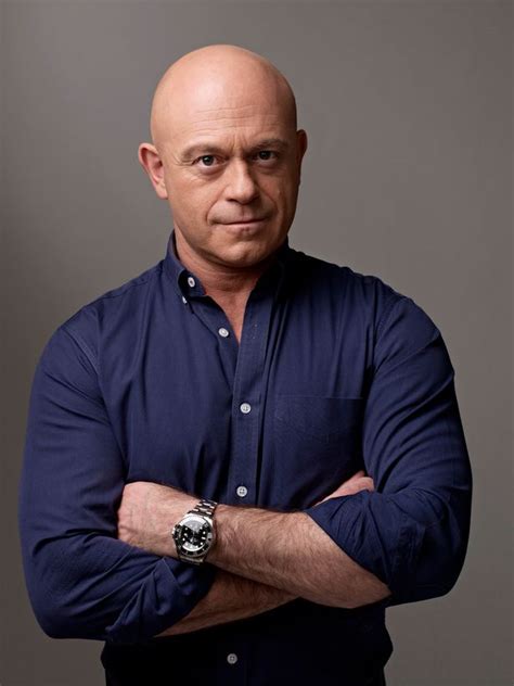 Ross Kemp Shares First Picture Of New Born Twins As He Becomes A Dad