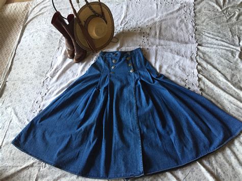 Southwest Denim Prairie Skirt So Full 140 Inch Around Hemline Etsy
