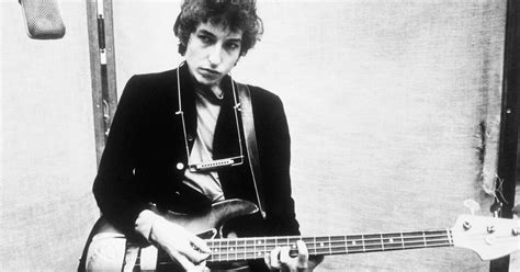 37 Hilarious Bob Dylan Stories