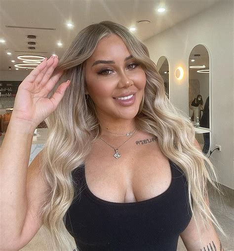 Mafs Au Cathy Evans Proudly Shows Off The Results Of Her Mini