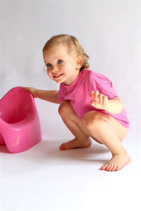 Potty training videos, once upon a potty, potty training tips for boys, training toilet seat. A Dozen Positive Potty Training Tips - Parent Blog.org