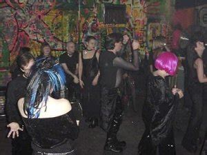 It is the same as in england and the united states, but the only difference is that the children who sing the carols are given tips.3 christmas songs are called villancicos in spain; Some Types of Parties