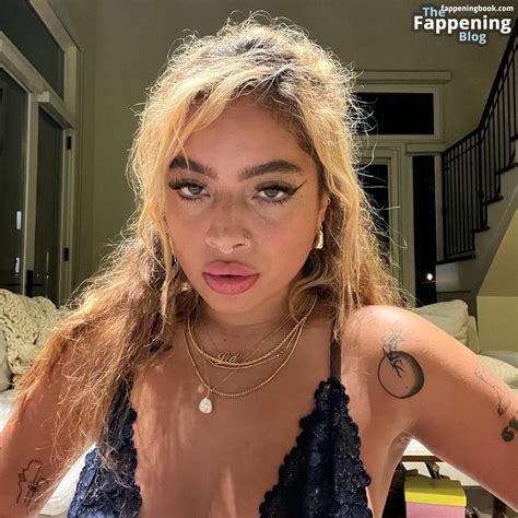 Kiana Ledé Nude The Fappening Photo FappeningBook