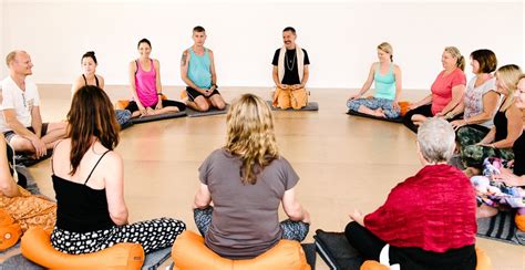 9 6 4 day meditation training byron yoga
