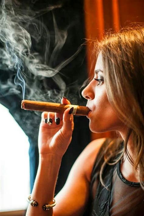 Pin Em Cigars