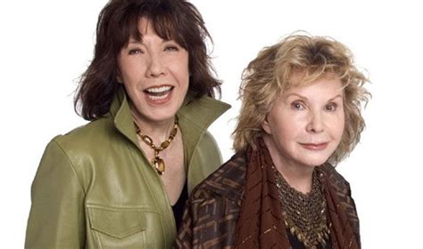 After 42 Years Together Lily Tomlin Marries Partner Jane Wagner
