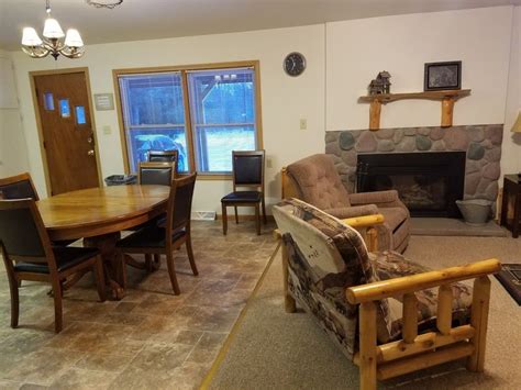Reddit gives you the best of the internet in one place. Cottage, Cabin, House rentals on Petenwell Lake in Central ...