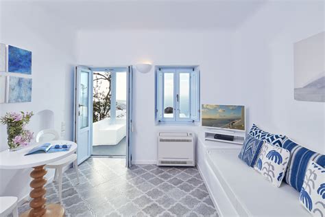 Greek Island Decor Ideas Grey And Blue Patterns Combined With Vintage