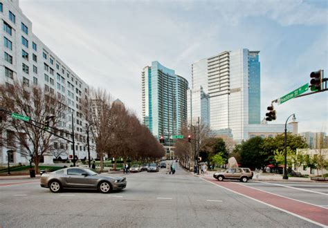 Peachtree Center Stock Photos Pictures And Royalty Free Images Istock