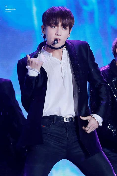 Top 10 Sexiest Outfits Of Btss Jungkook