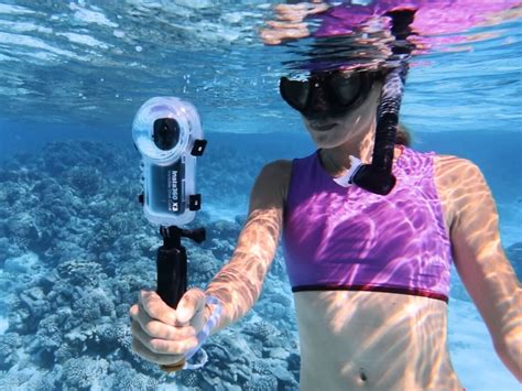 The Insta360 X3 Invisible Dive Kit Captures Stunning Footage