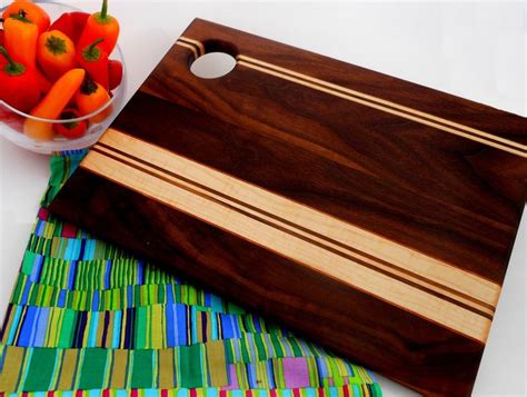 Find inspiration for home décor, furniture, home organization, cleaning hacks and more! 1000+ images about Cutting Board Designs on Pinterest | End grain cutting board, Cutting boards ...