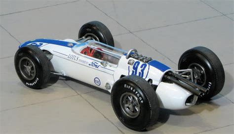 Dan Gurneys Lotus Race Car Plastic Model Car Vehicle Kit 125