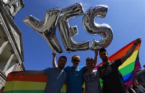 L Irlande Dit Oui Au Mariage Homosexuel
