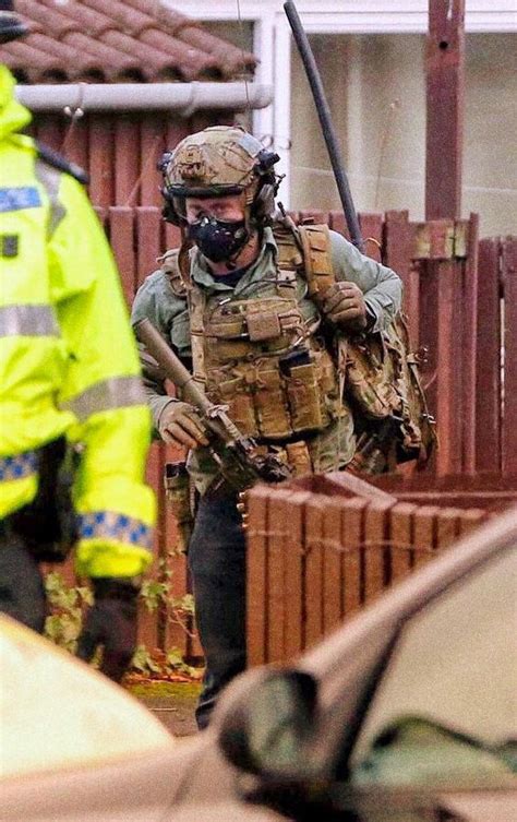 British Special Air Service Sas Trooper With An Ied Jammer During The