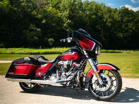 New 2021 Harley Davidson Cvo™ Street Glide® Sunset Orange Sunset