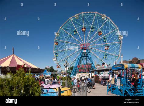 Denos Wonder Wheel Amusement Park Coney Island Brooklyn New York City