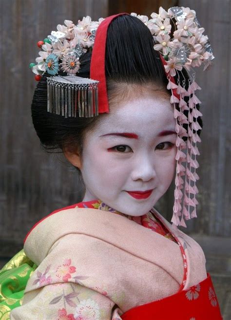 Mini Geisha Japan People Of The World International Fashion