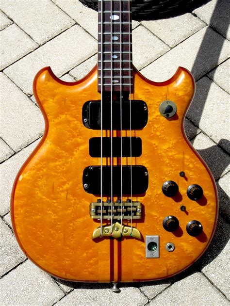 Alembic Ssb Series I Short Scale Bass 1977 Birdseye Maple Bass For Sale