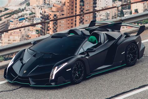 Lamborghini Veneno 2022 Black