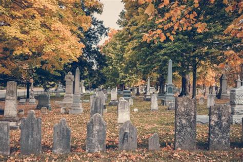 10 Most Haunted Places In Massachusetts For Ghost Believers Lovetoknow