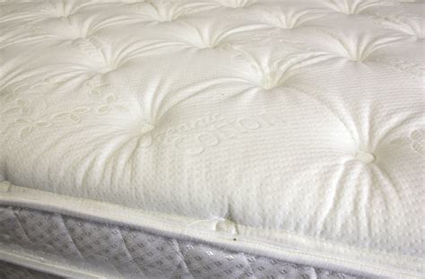 hampton top    visco memory foam pocket coil mattress