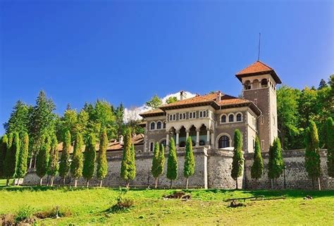 13 Of The Best Castles In Romania That Should Not Be Missed