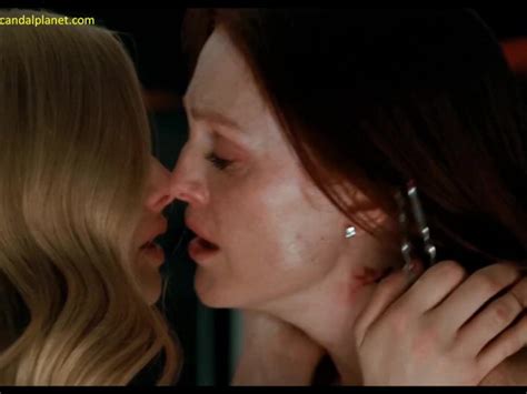 Amanda Seyfried And Julianne Moore Lesbo Scene In Chloe