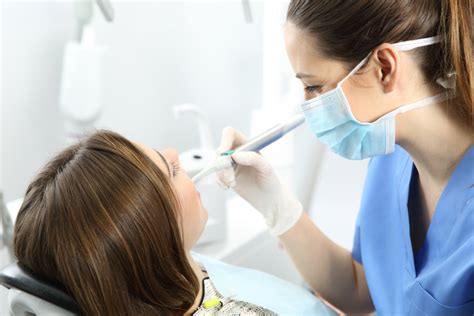 Dental Hygienist What Is It And How To Become One Ziprecruiter