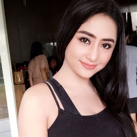 Biodata Dan Profil Dewi Perssik Lengkap Dengan Pendidikan Nama My XXX Hot Girl