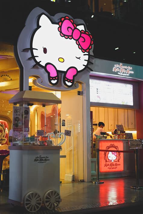 The sanrio hello kitty house bangkok is located in siam square one shopping mall. HELLO KITTY HOUSE BANGKOK - eatandtreats - Indonesian Food ...
