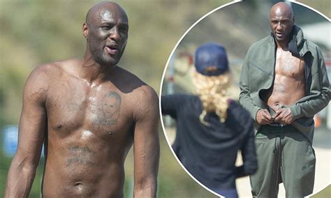 Lamar Odom Chats Up A Pretty Girl And Gets Shirtless On A Hike Daily