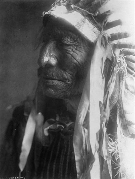 Edward Curtis Amazing Photo Portfolio Documents The History Of Native Americans