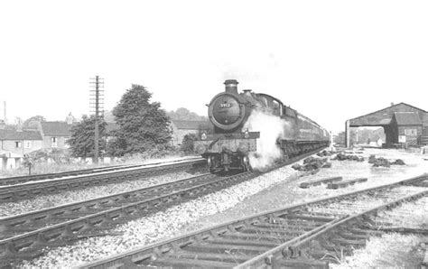 Warwick Station Ex Gwr 49xx Class 4 6 0 No 5912 Queens Hall Heads An